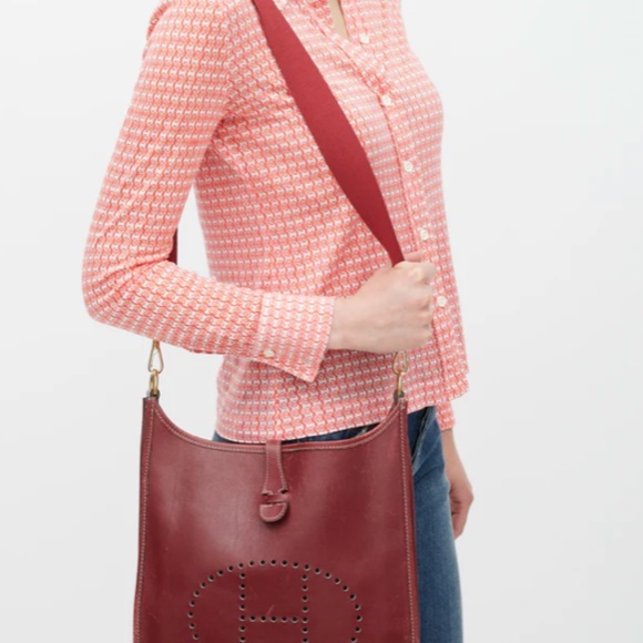 *SOLD* Hermès 1999 Burgundy Epsom Leather Evelyne 29 PM Bag - Picture 2 of 13
